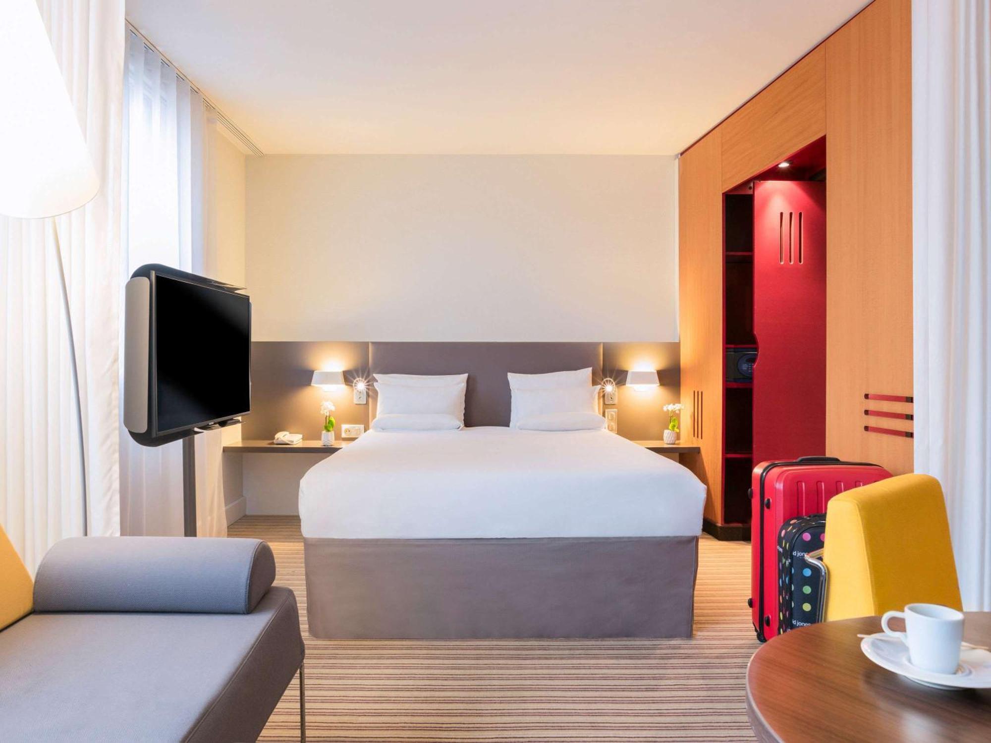 Novotel Suites Cannes Centre Esterno foto