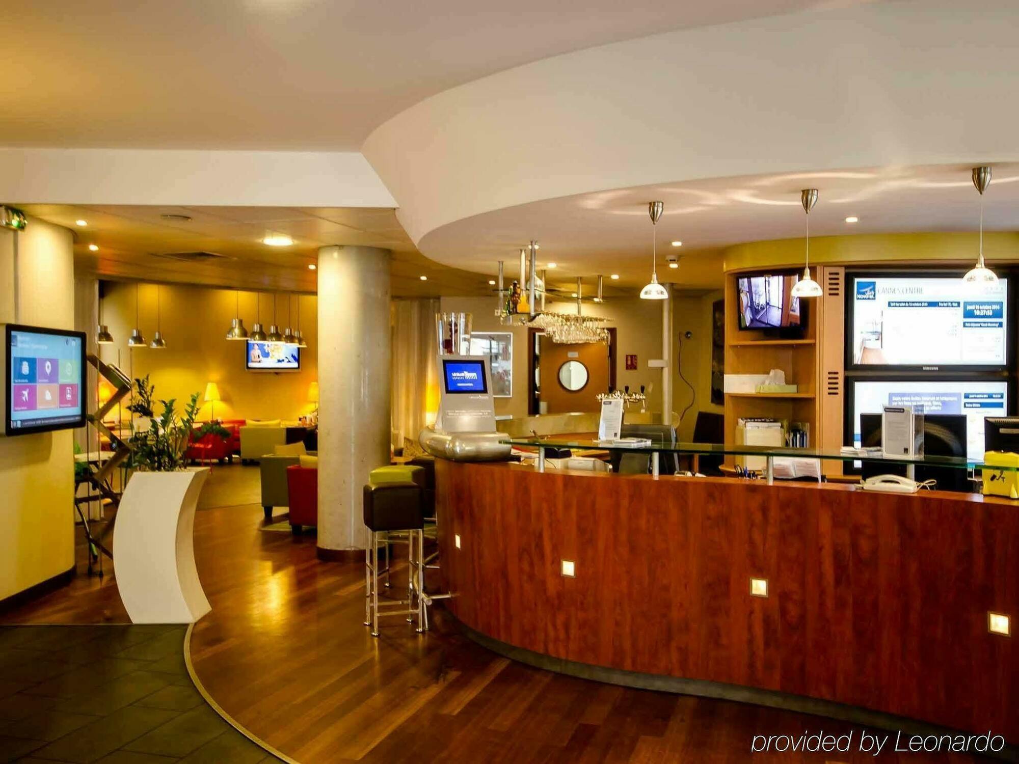 Novotel Suites Cannes Centre Esterno foto