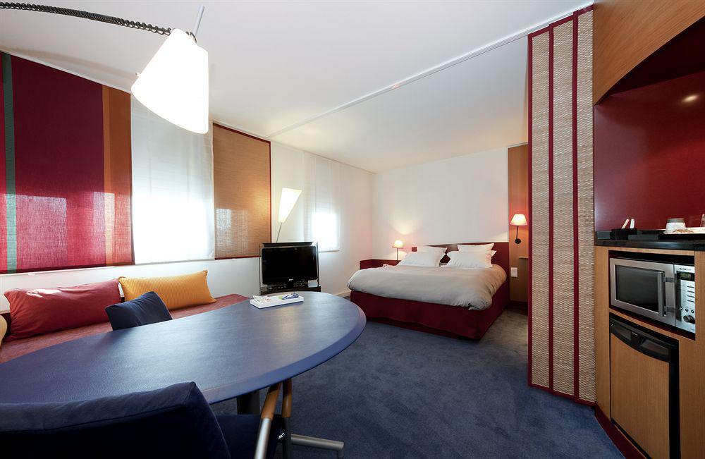 Novotel Suites Cannes Centre Esterno foto